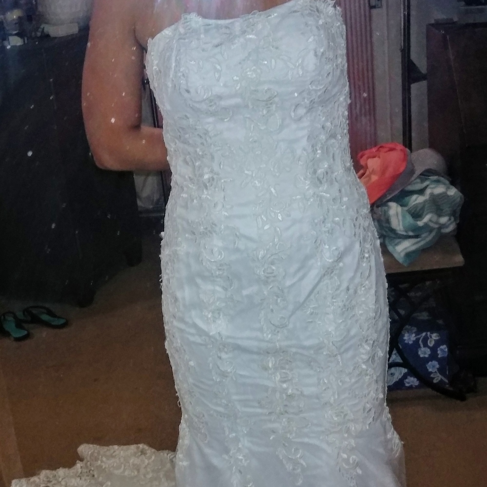 White Lace Mermaid Wedding Dress